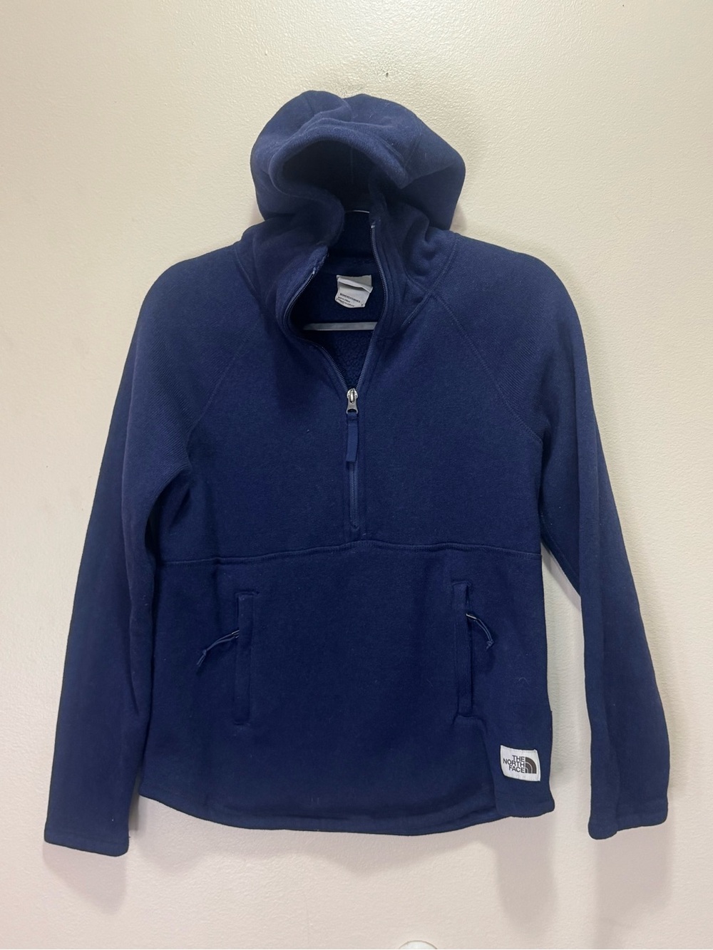 The North Face Crescent Hooded Pullover Fleece
